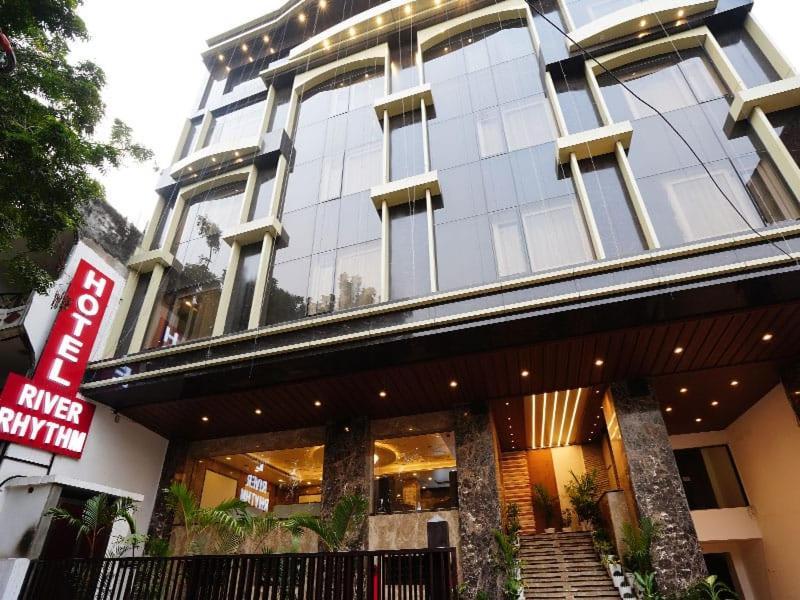 Hotel River Rhythm Assi Ghat Váránaszi Kültér fotó