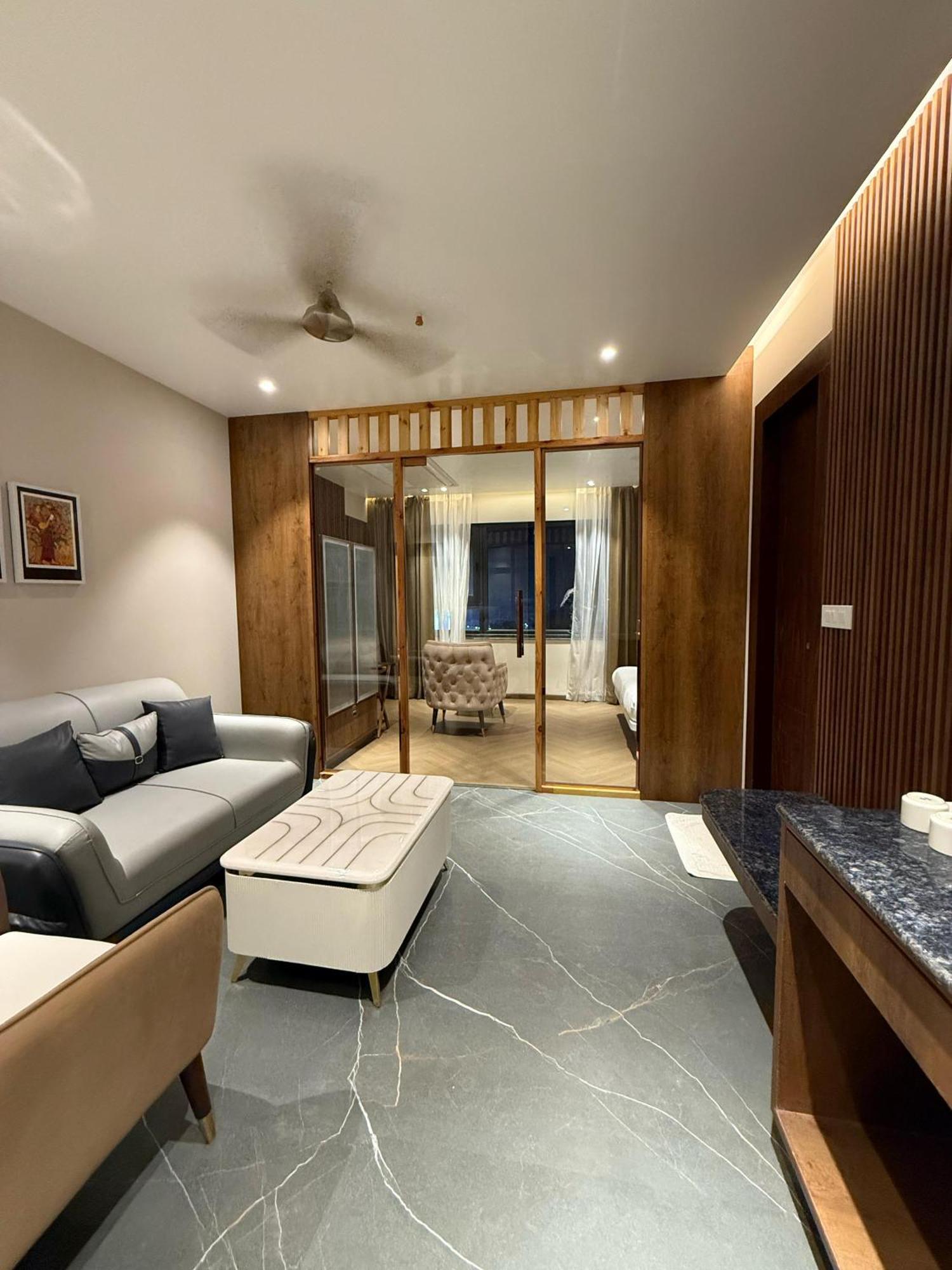 Hotel River Rhythm Assi Ghat Váránaszi Kültér fotó